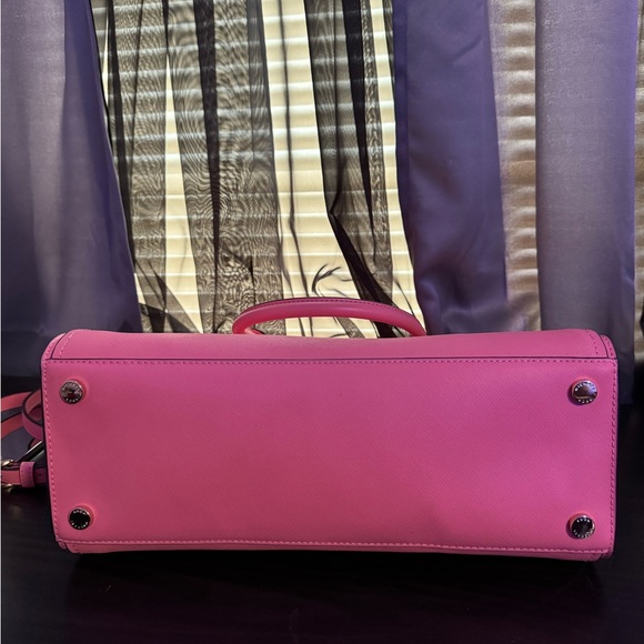 Michael Kors Hope Satchel - Picture 9 of 9